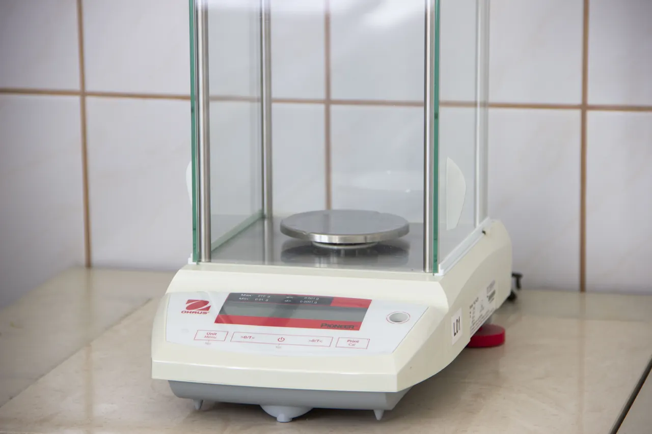 Laboratóriumi mérleg